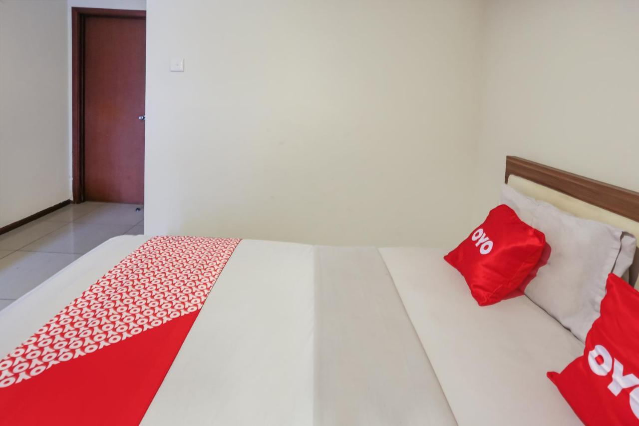 Capital O 1748 Thamrin Condotel Jakarta Extérieur photo