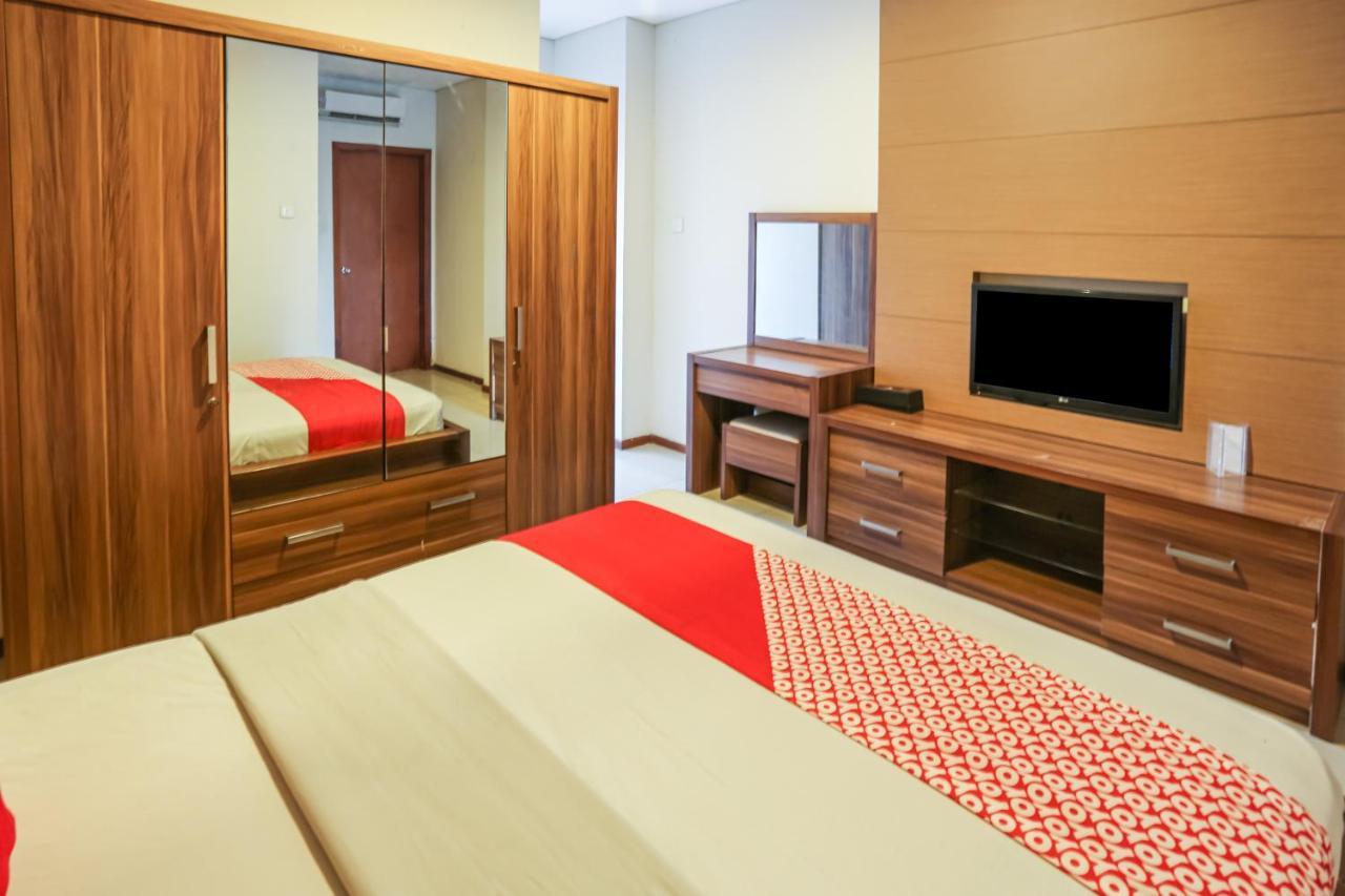 Capital O 1748 Thamrin Condotel Jakarta Extérieur photo