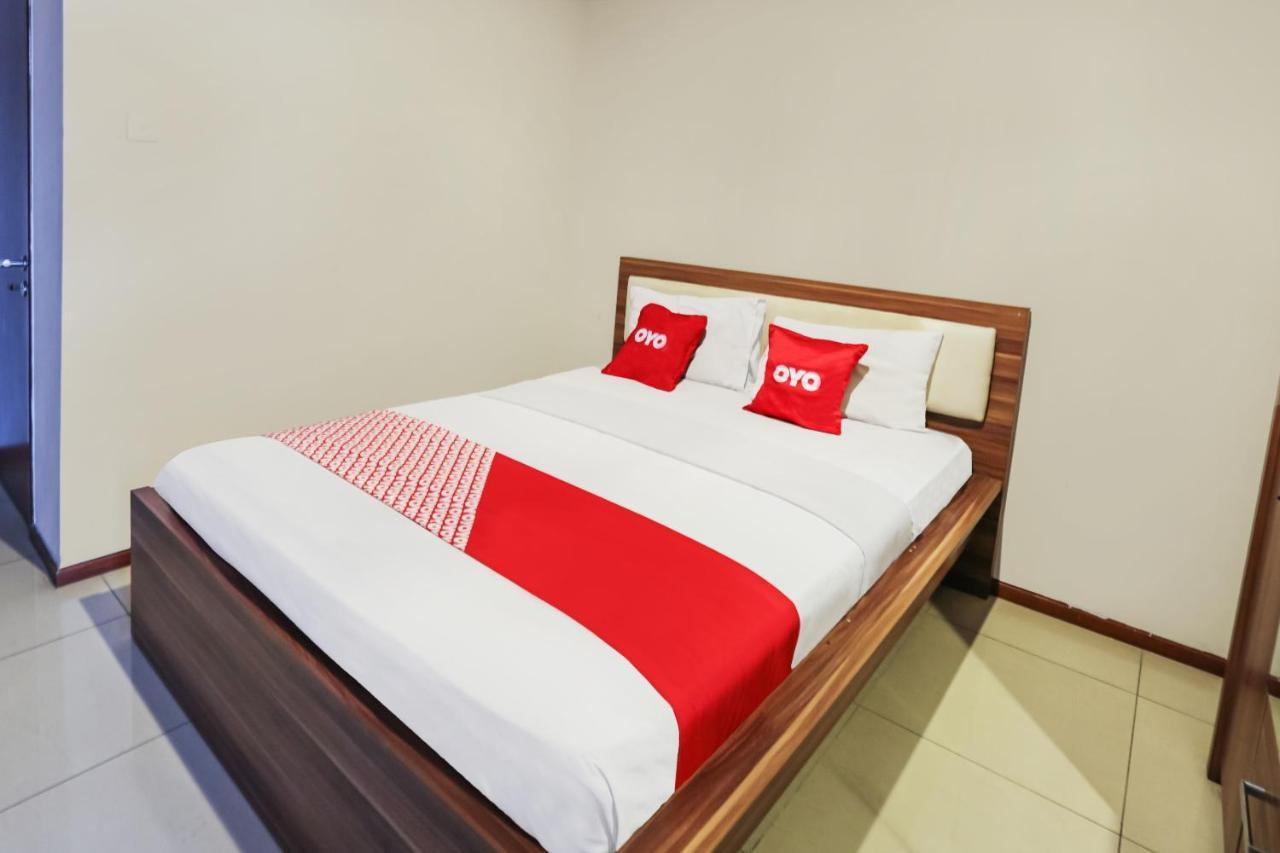 Capital O 1748 Thamrin Condotel Jakarta Extérieur photo