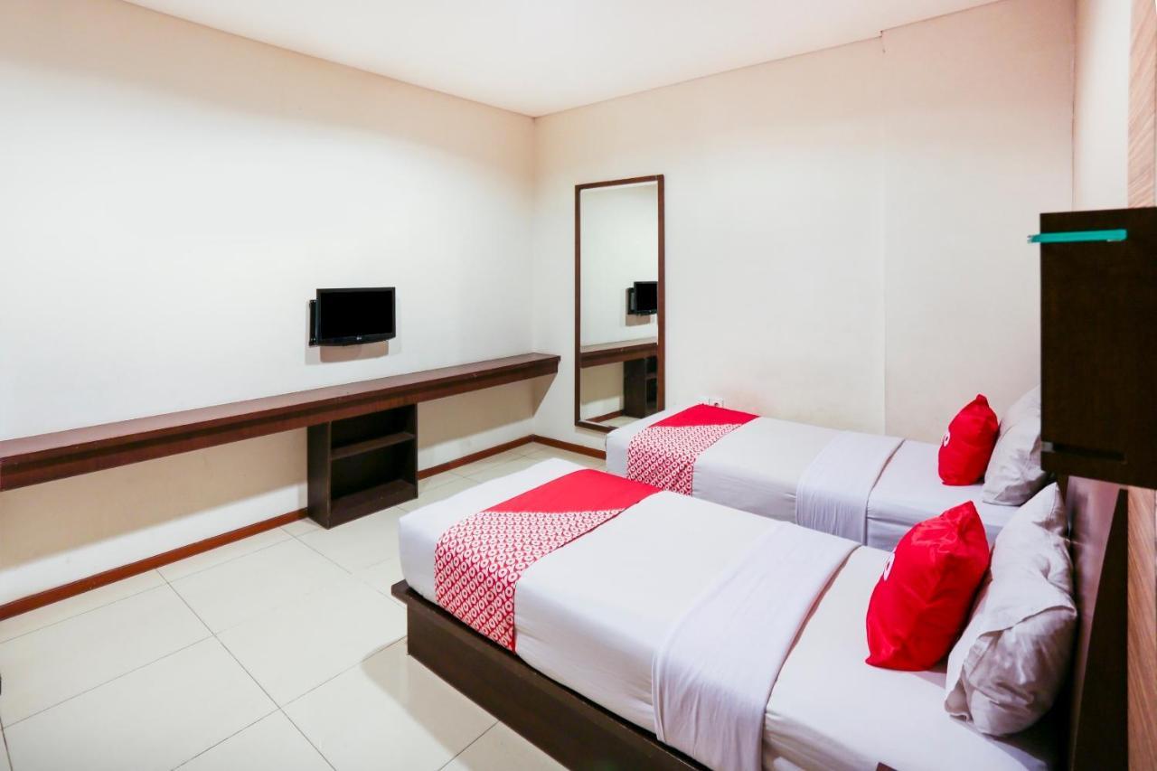 Capital O 1748 Thamrin Condotel Jakarta Extérieur photo