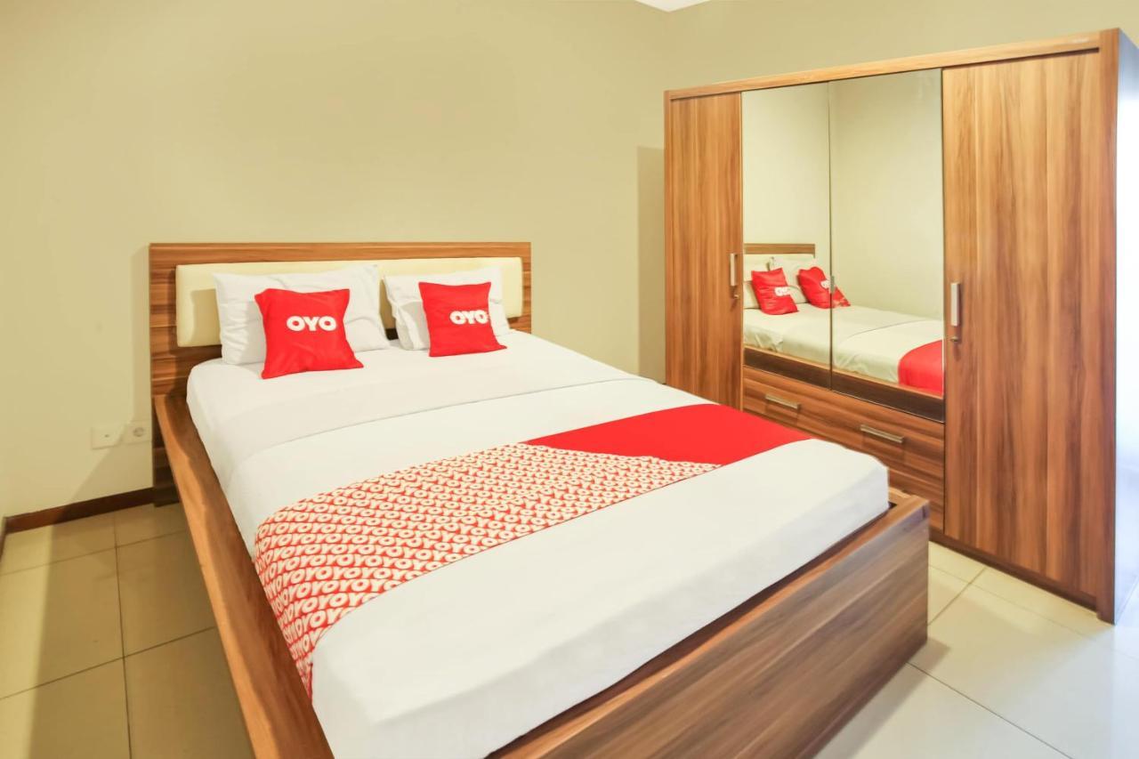 Capital O 1748 Thamrin Condotel Jakarta Extérieur photo