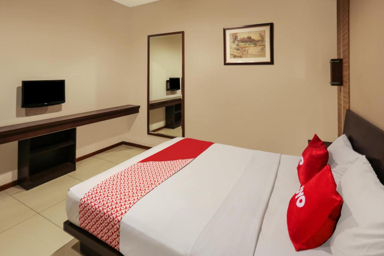 Capital O 1748 Thamrin Condotel Jakarta Extérieur photo
