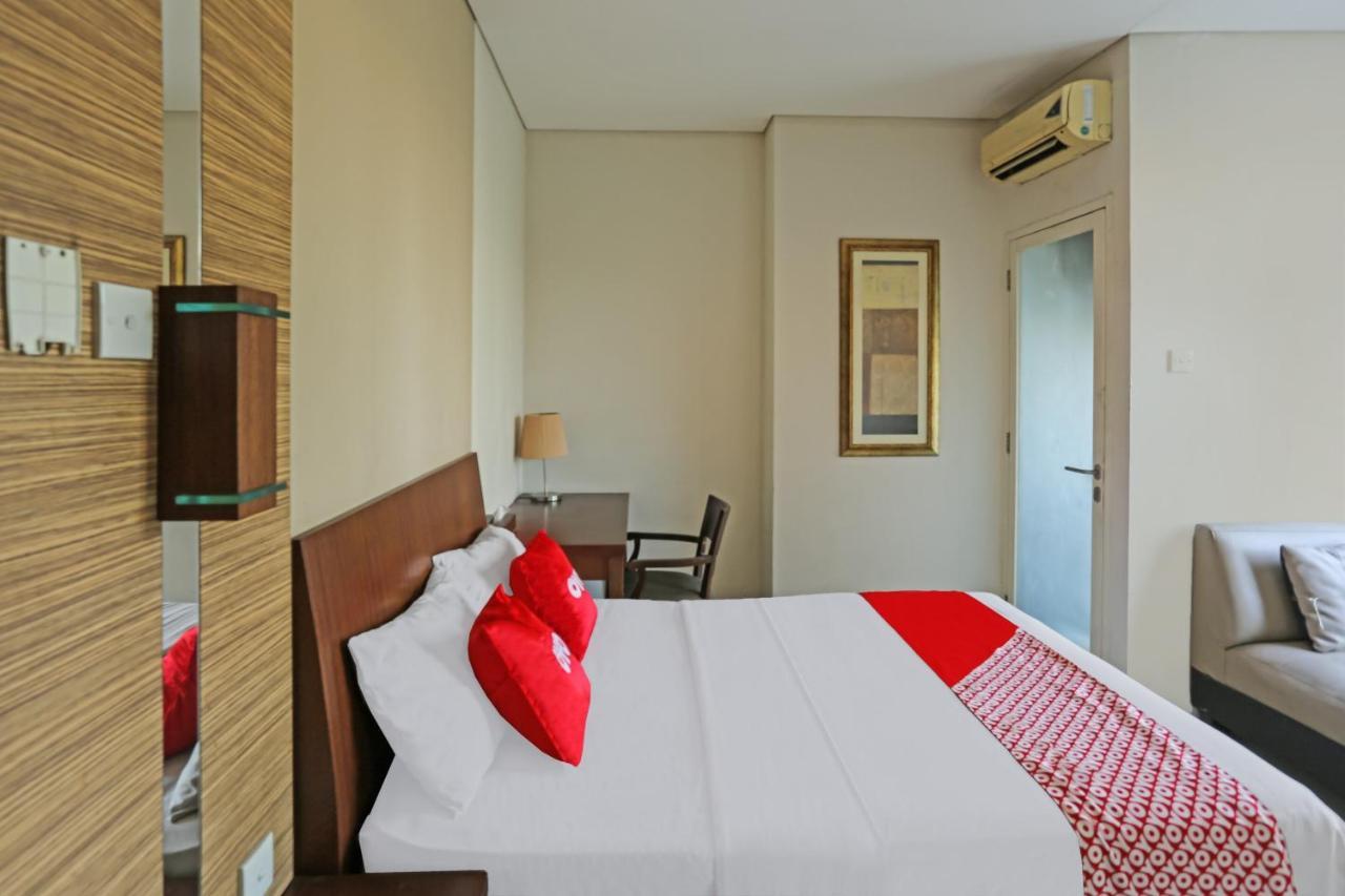Capital O 1748 Thamrin Condotel Jakarta Extérieur photo