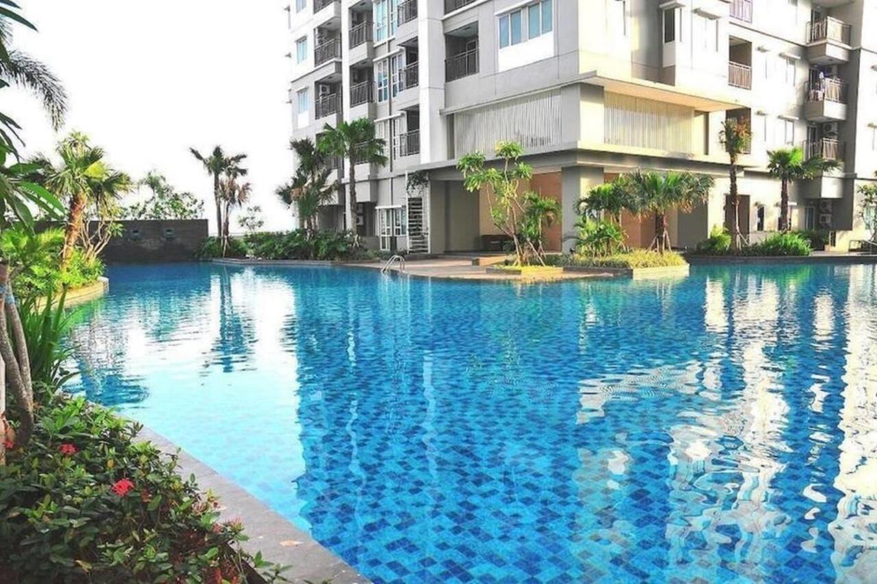 Capital O 1748 Thamrin Condotel Jakarta Extérieur photo